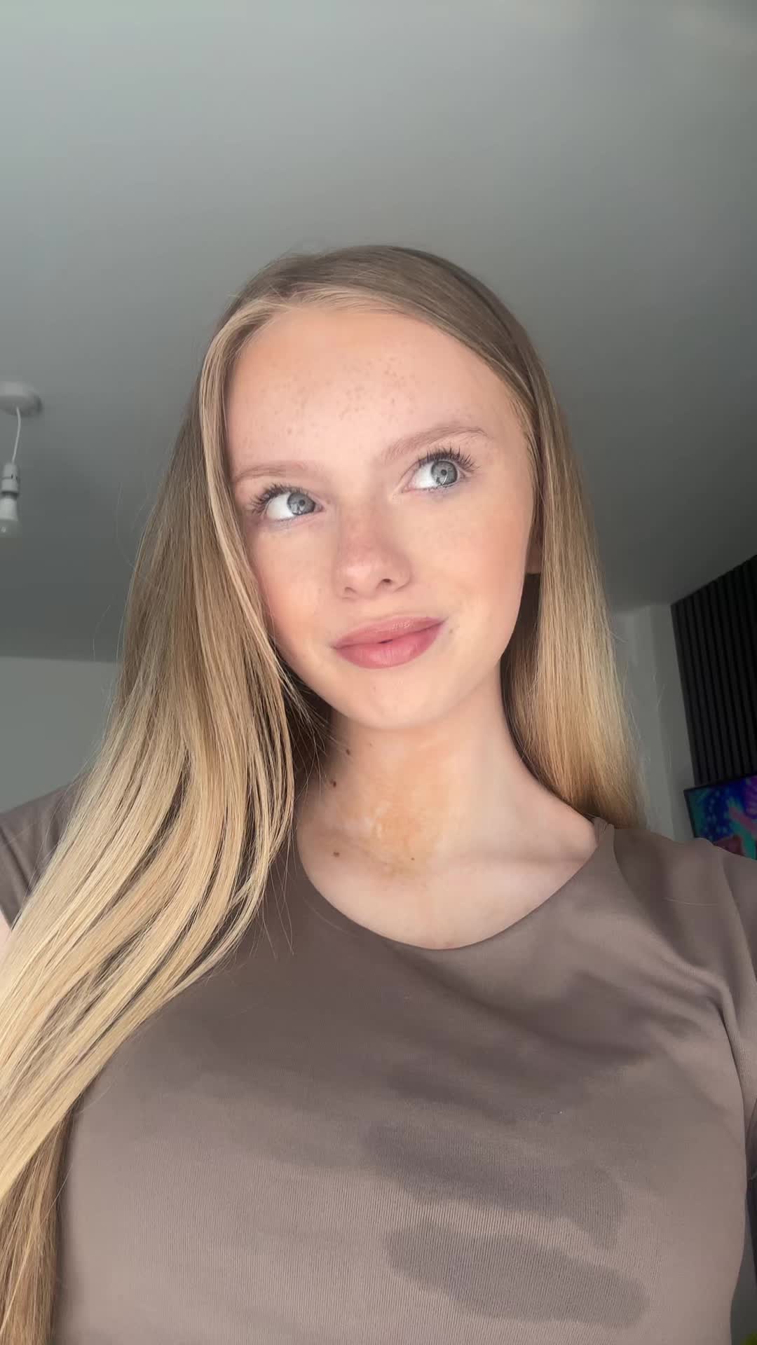 @𝐑𝐔𝐁𝐄𝐒𝐆𝐑𝐖𝐌🪩🌺