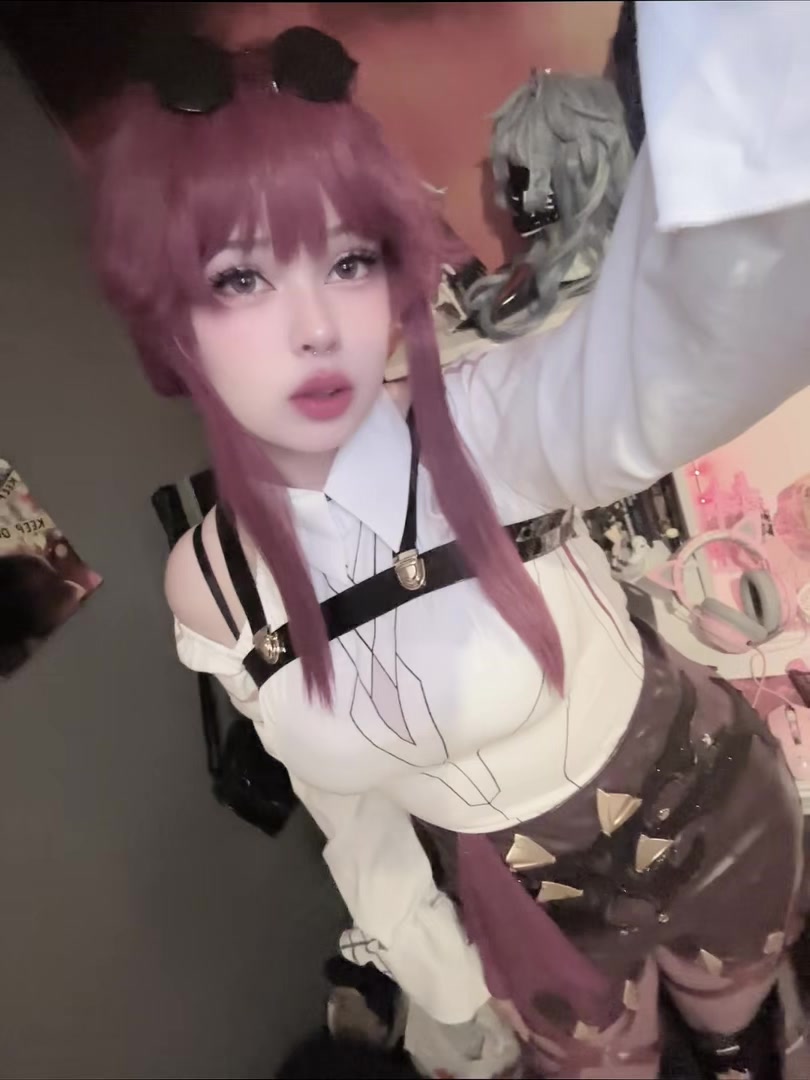 @Ami 𝜗ৎ