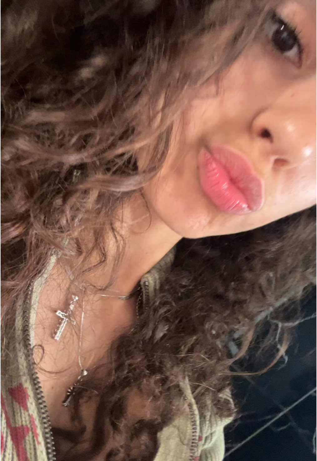 @✰ngie🦇
