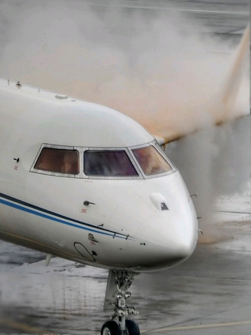 @RWY28