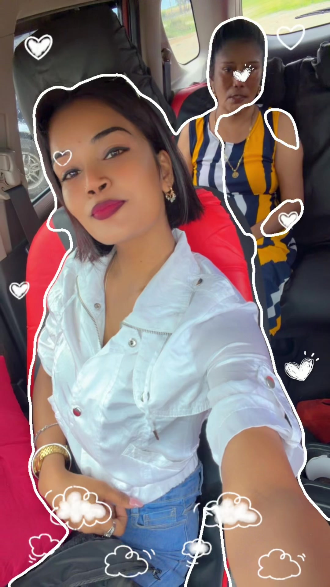 @🧿ClaSsy AvNi😝
