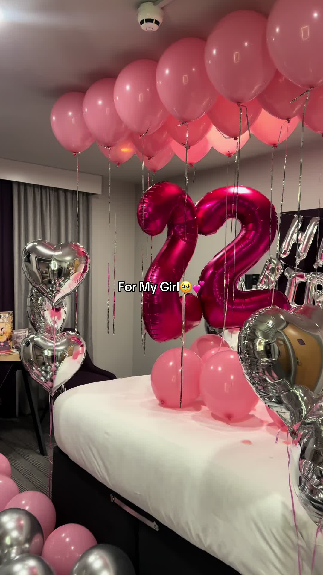 @littleballoonscompany ♛