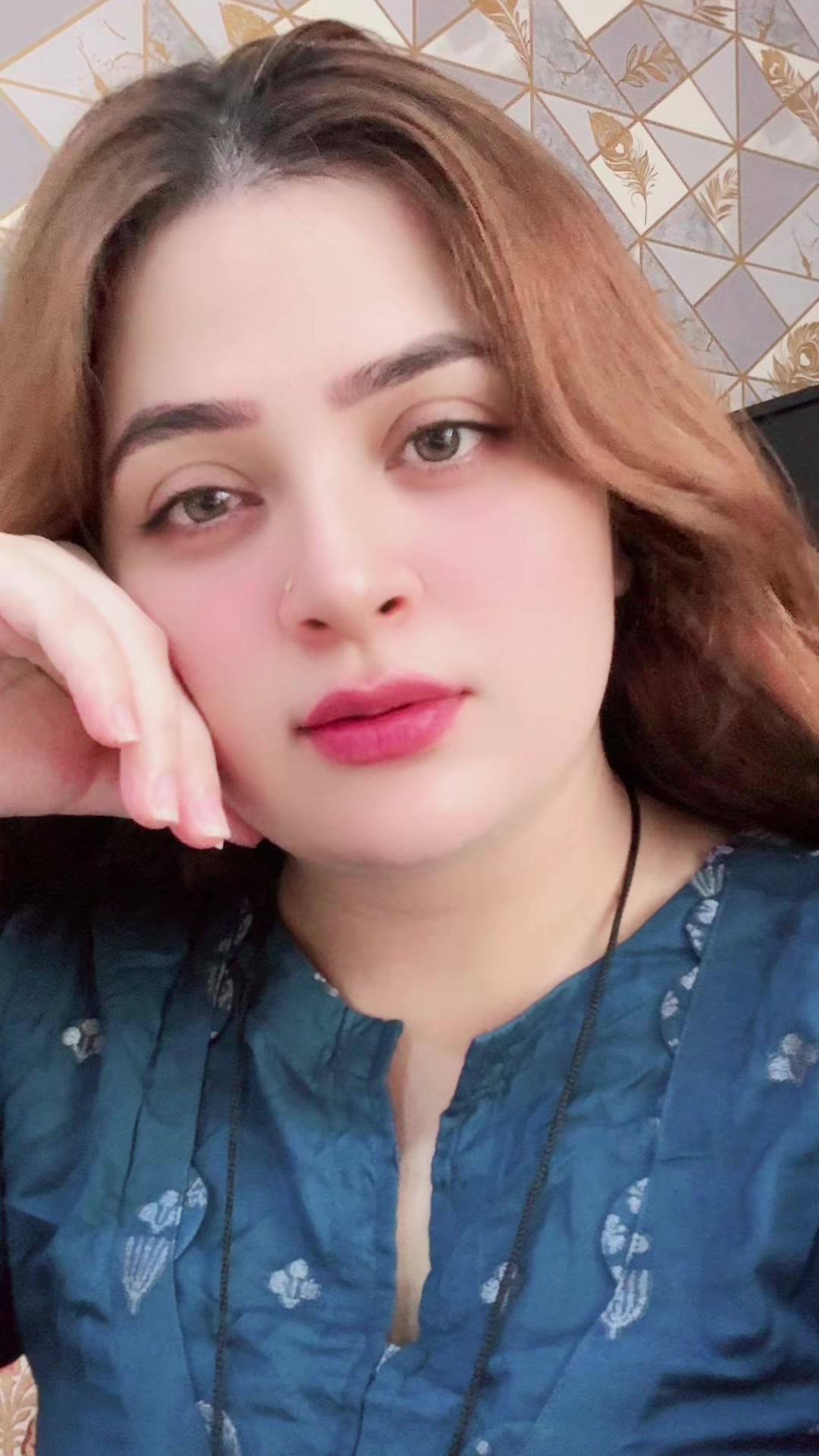 @SaMeErA_💫👑