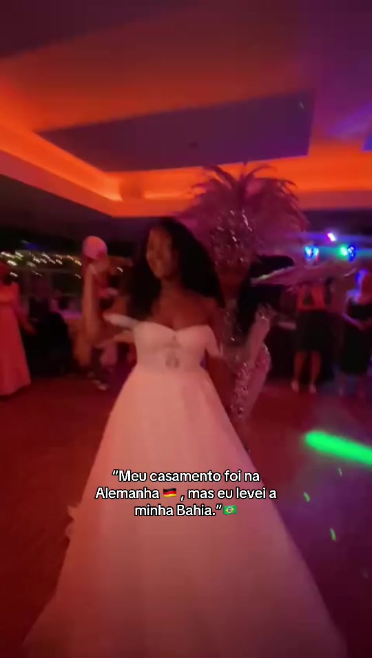 @Emilly Camila