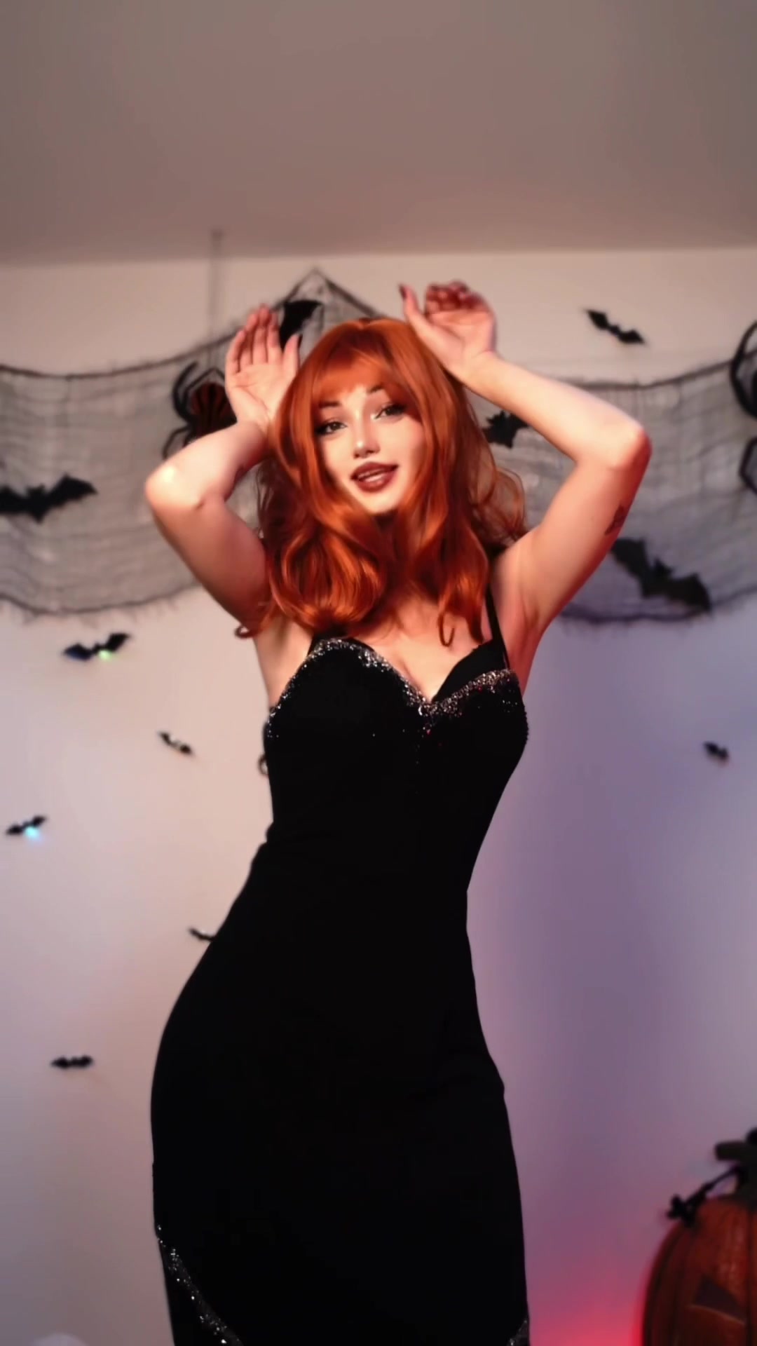 @bellajynx