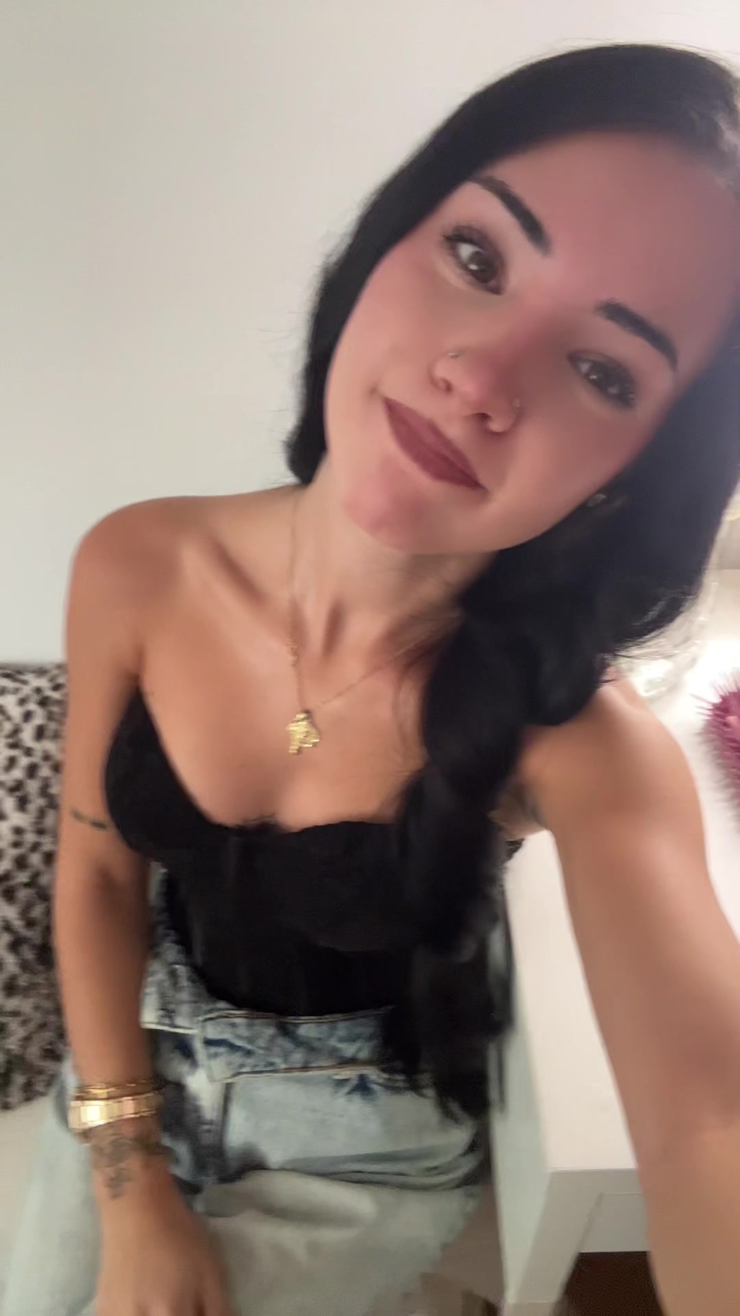 @Nena