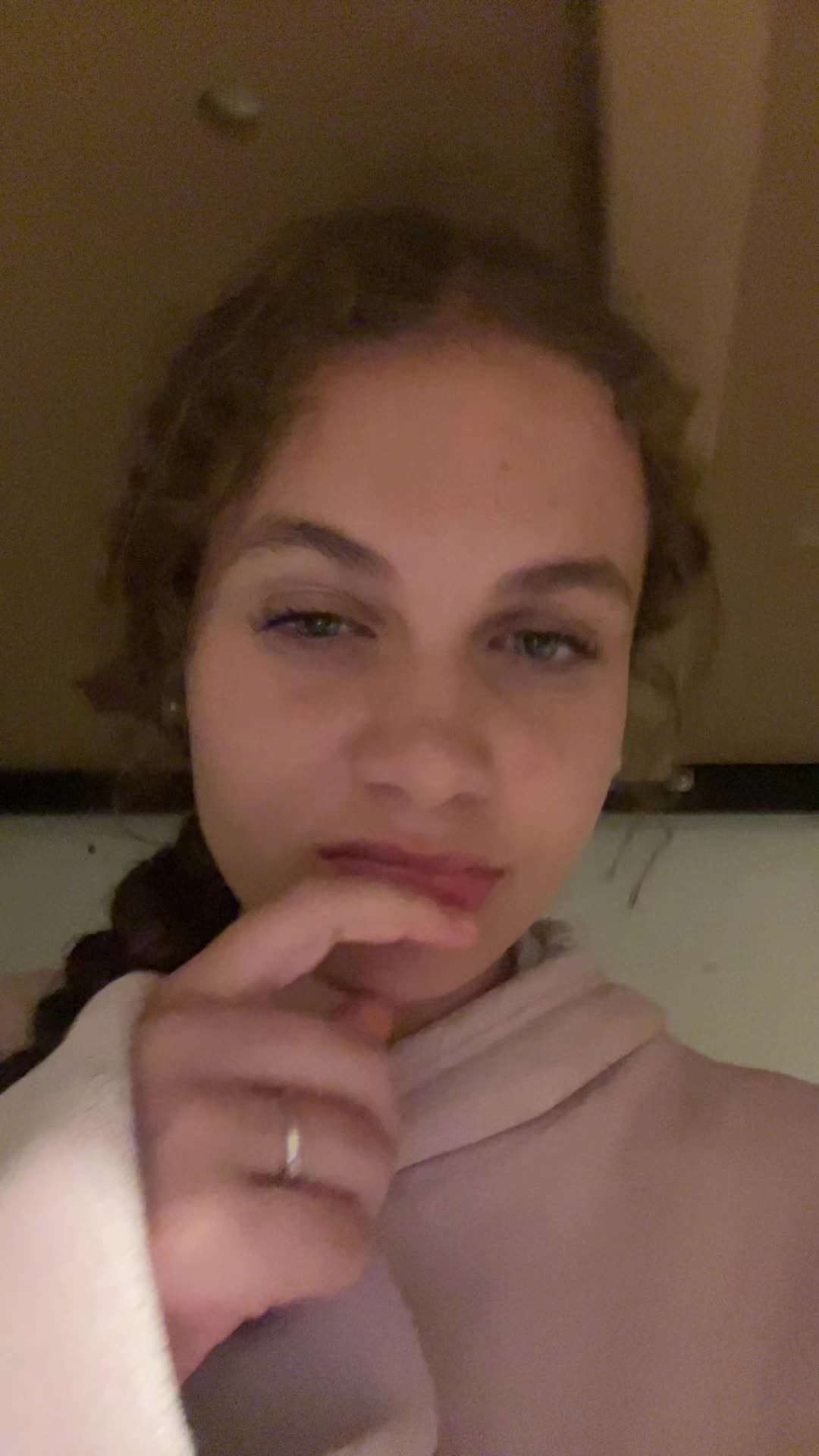 @vavanne
