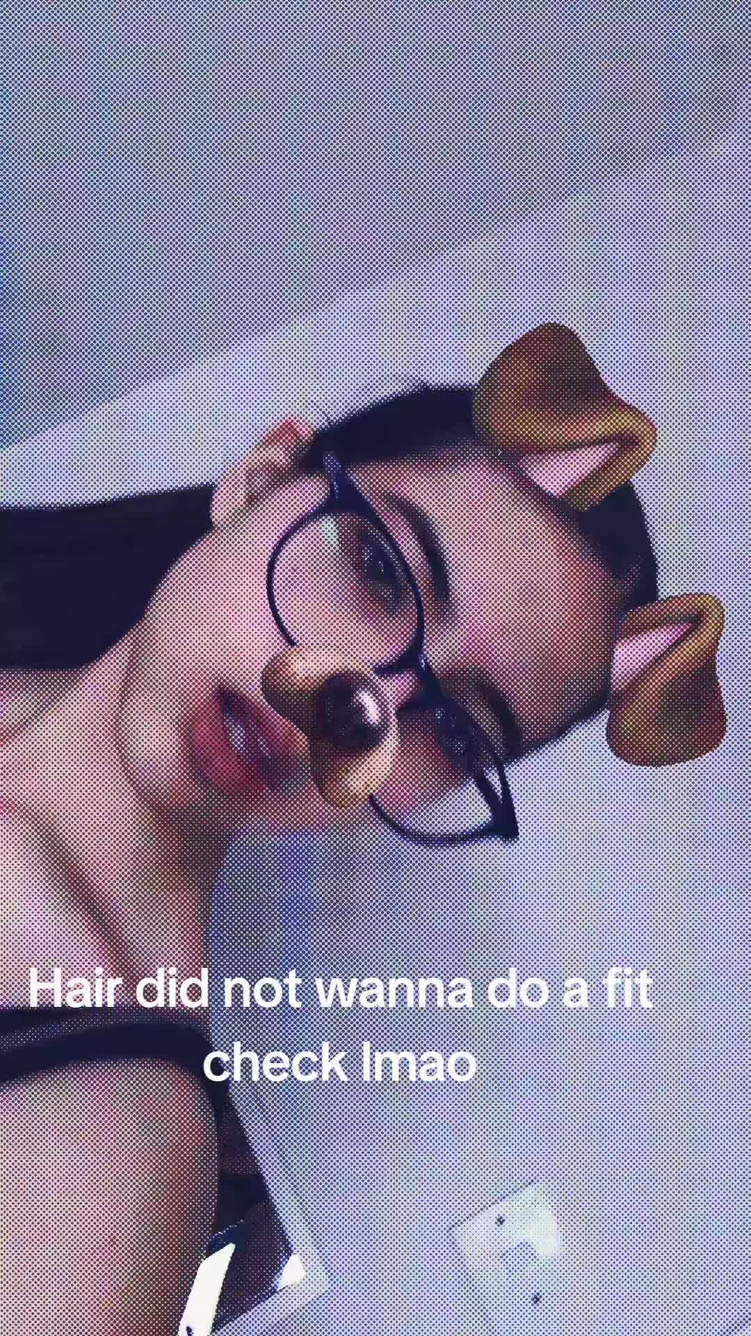 @𝓘𝓼𝓪𝓫𝓮𝓵_𝓼𝓹𝓪𝓶