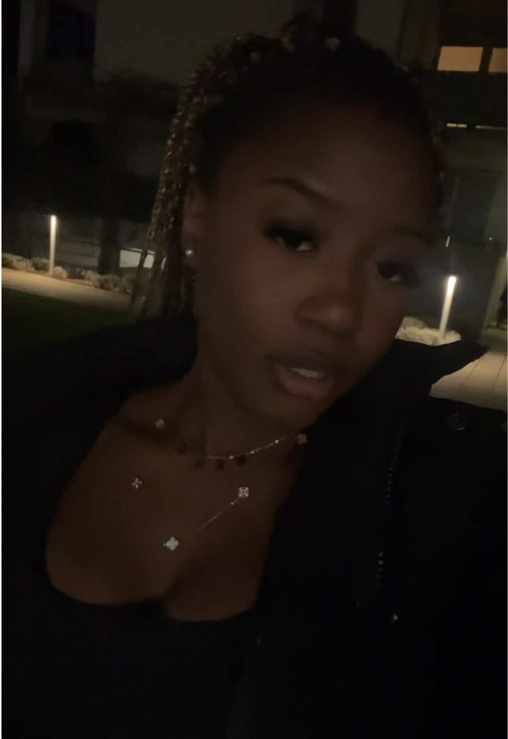 @nella