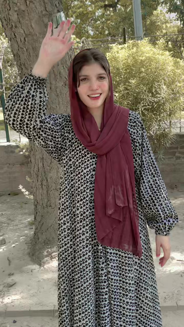 @👑Malaika Malik👑