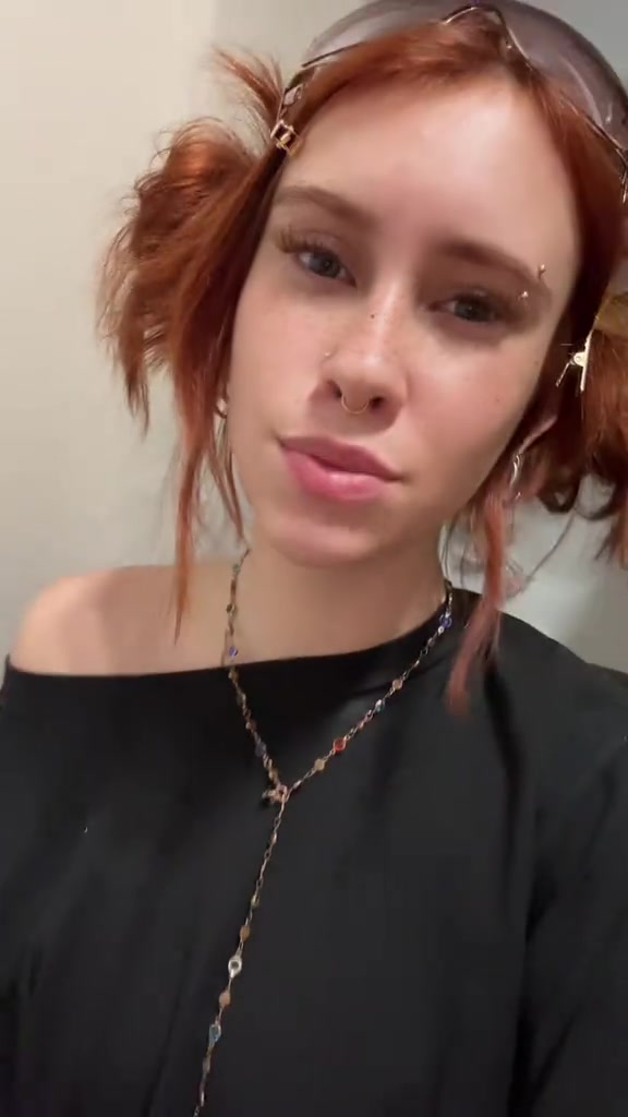 @Лисушка