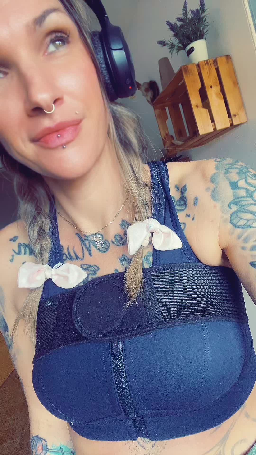 @Ina