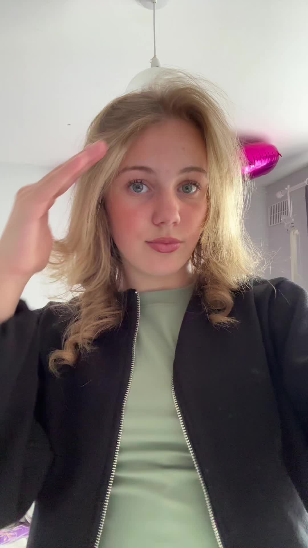 @🧸DollyBeresford🧸