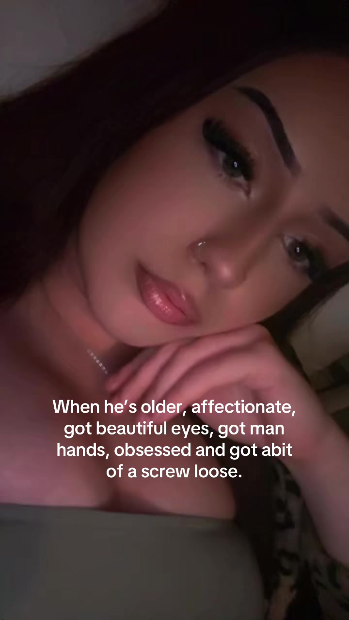 @leah x