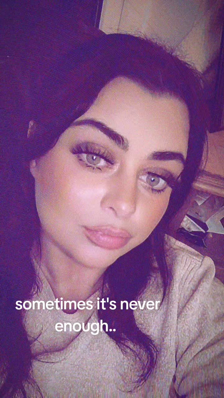 @Laura☘️&hearts;️