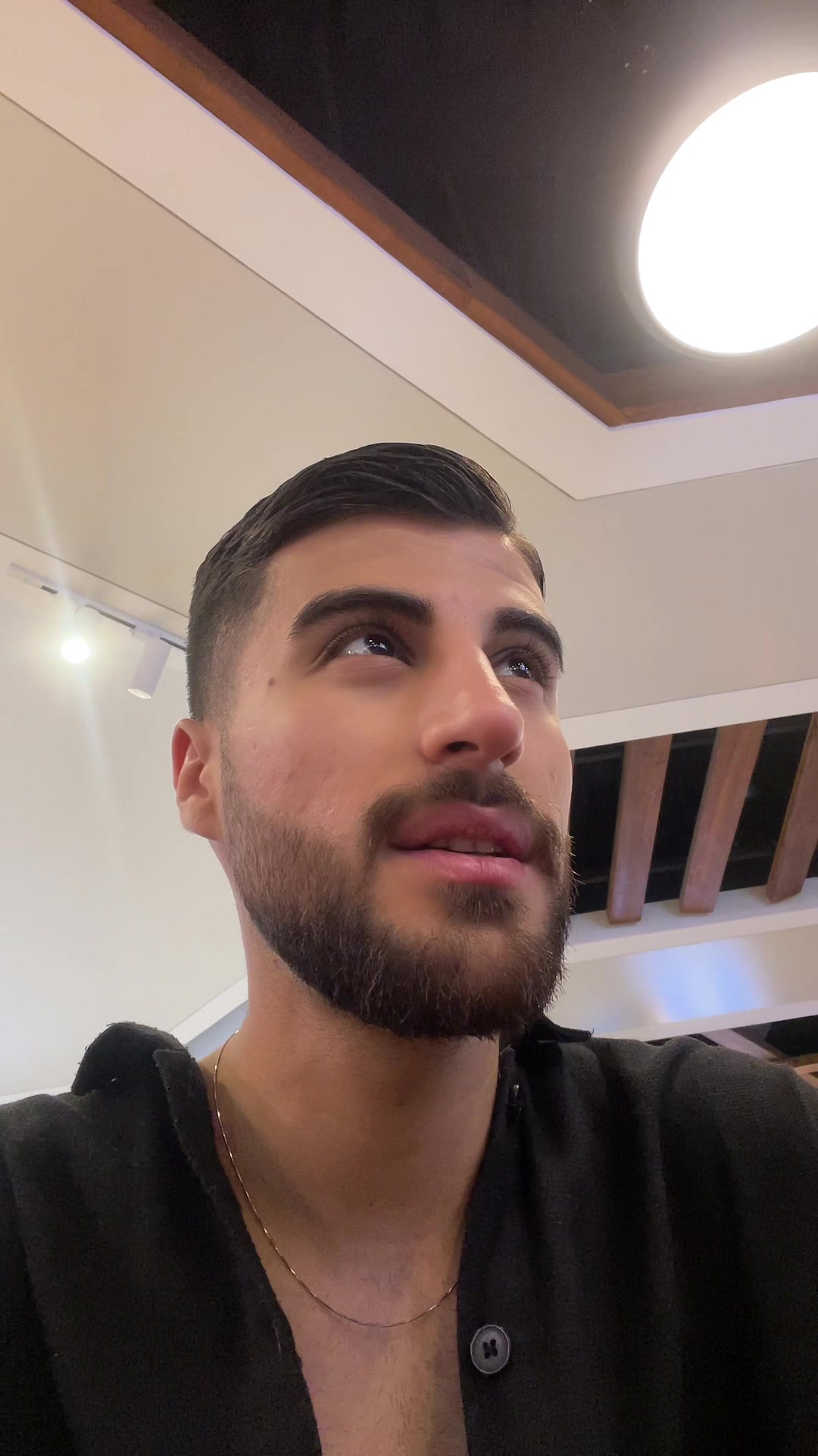 @Alighsmiii