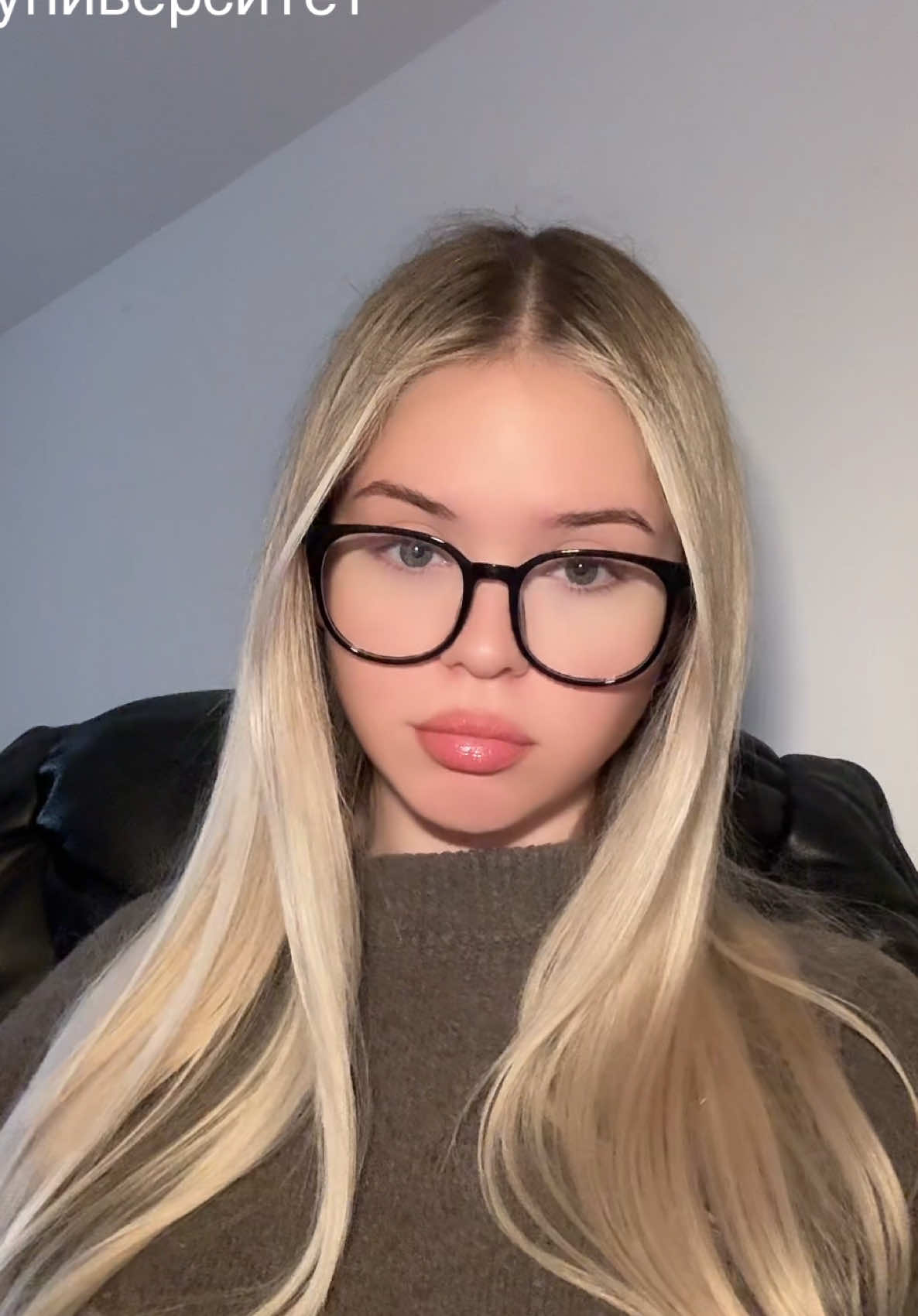 @poli.