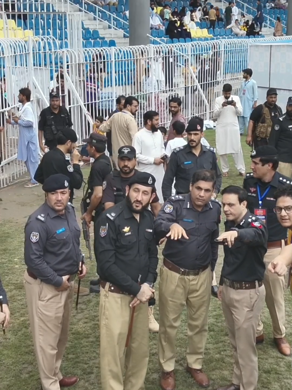 @Peshawar Police Fans