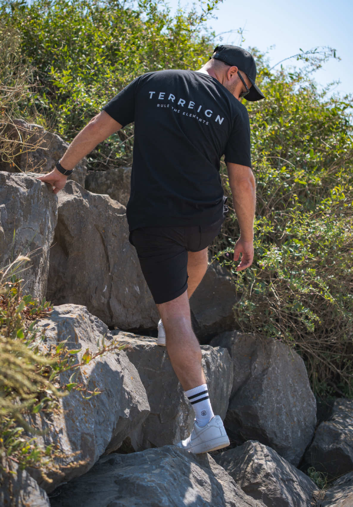 @Terreign Clothing