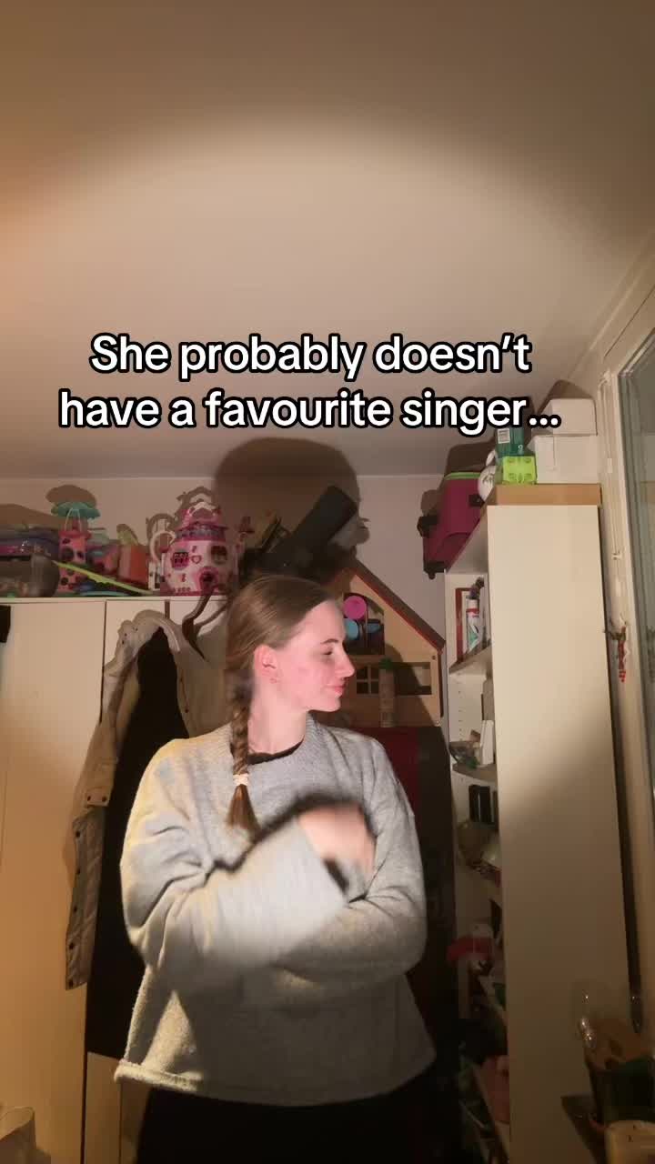 @Emelie