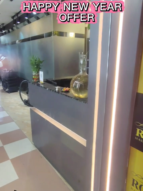 @Royal's Hair & skin care salon