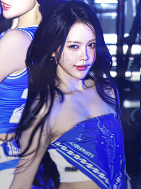 @𝟐s`zzan