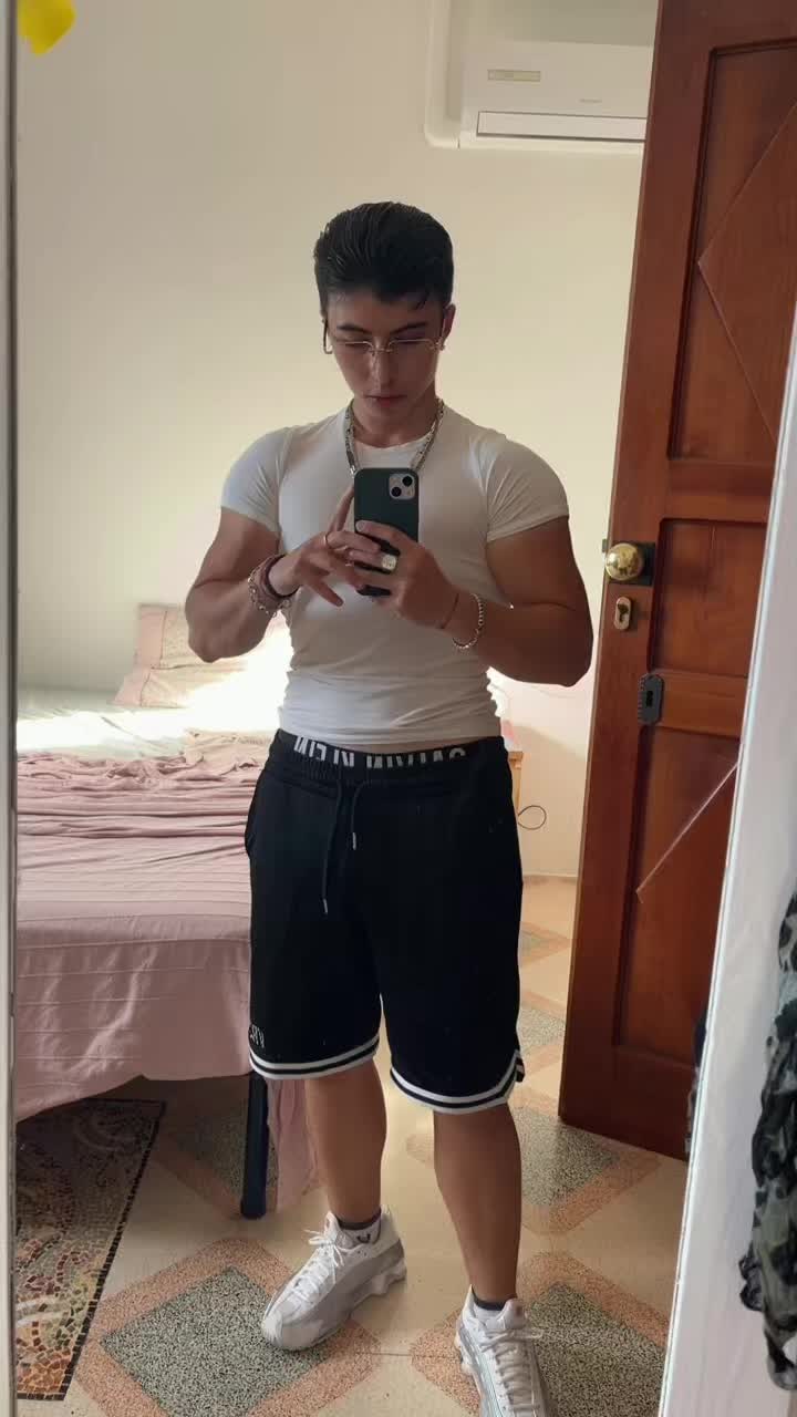 @nichilathlete
