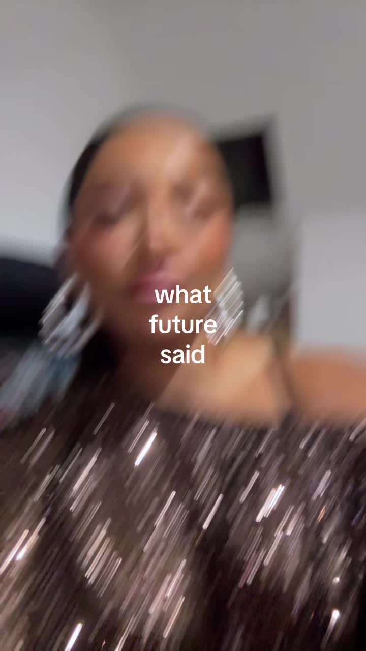 @H U M I