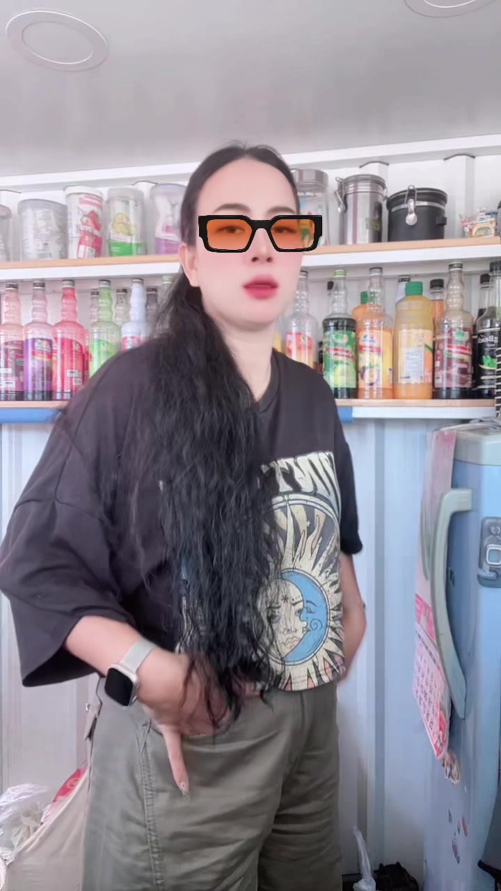 @Yada Phelng🎀💄🦩