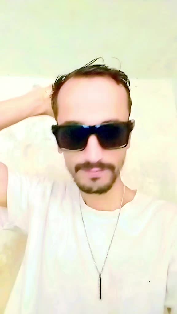 @Dipesh.10🇳🇵🦋🫶