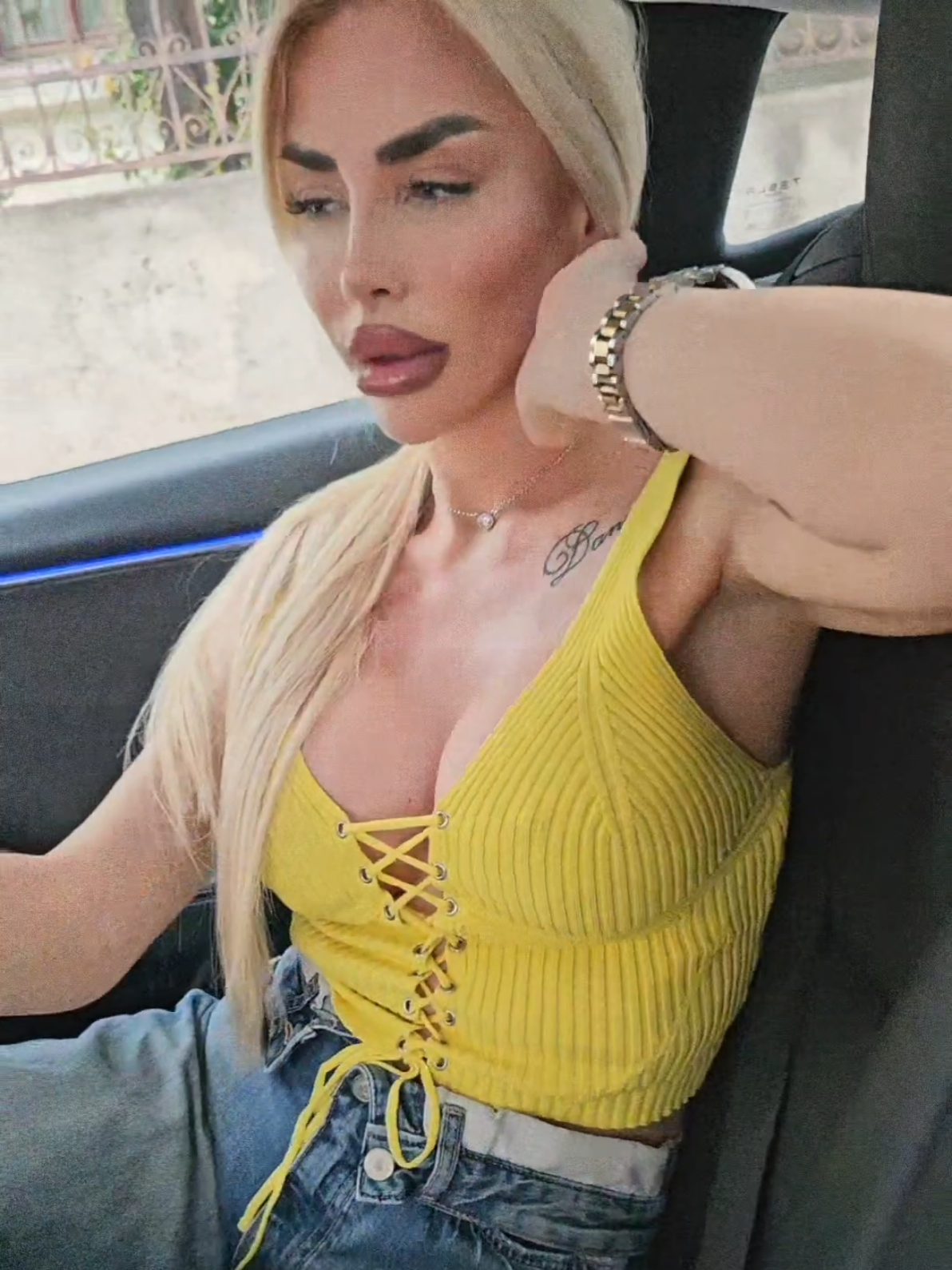 @𝐌𝐄𝐃𝐈 𝐇𝐑𝐈𝐒𝐓𝐎𝐕𝐀