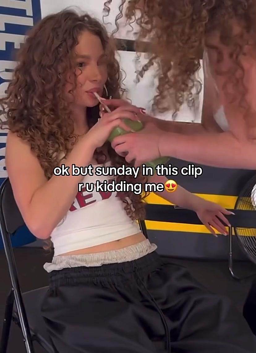 @Ava Oakley