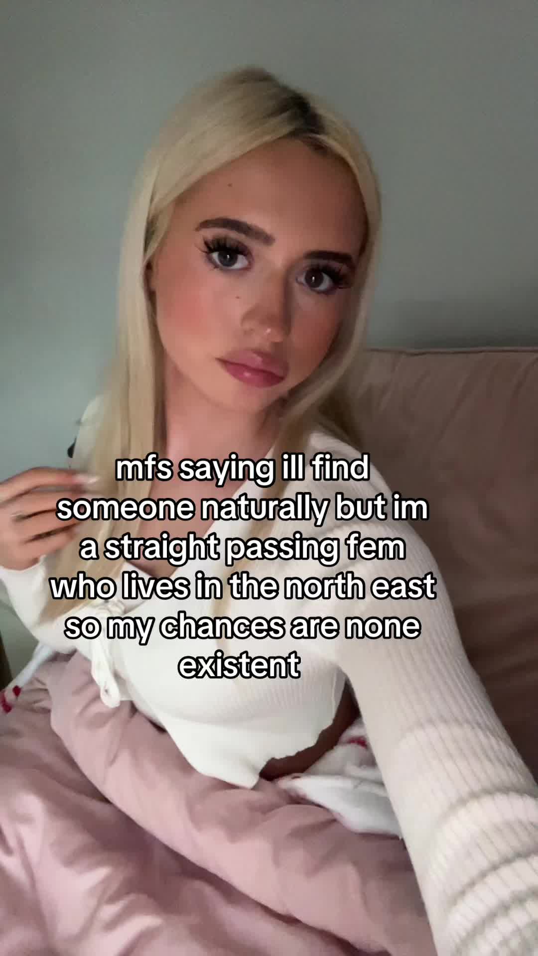 @claudia