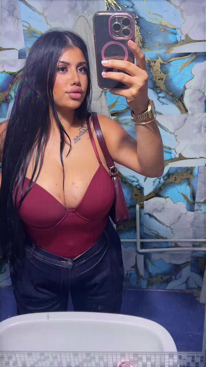 @Antoniaa