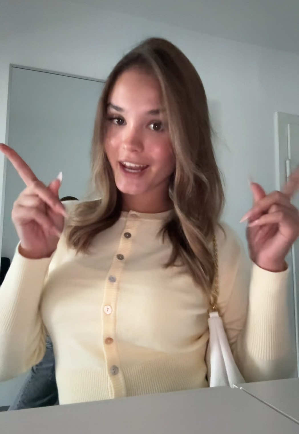 @AYU NDARI
