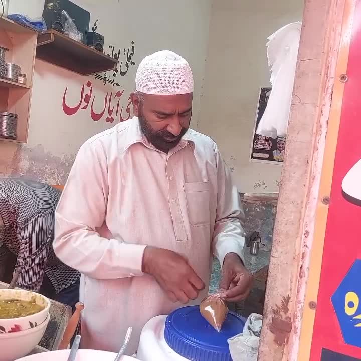 @Foodies on Road - Official
