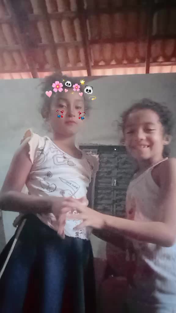 @Jucy / Mãe da Mayra rhyana