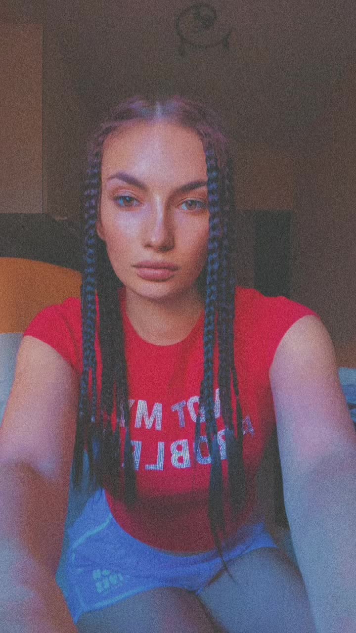 @kristīne