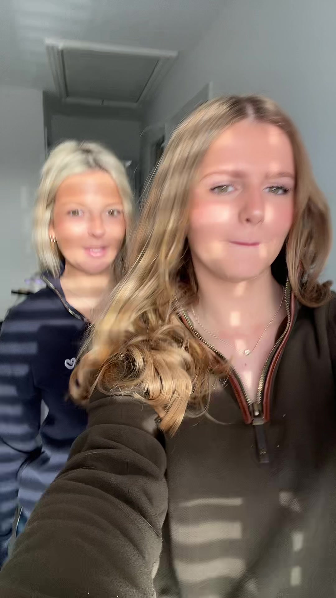 @evie x