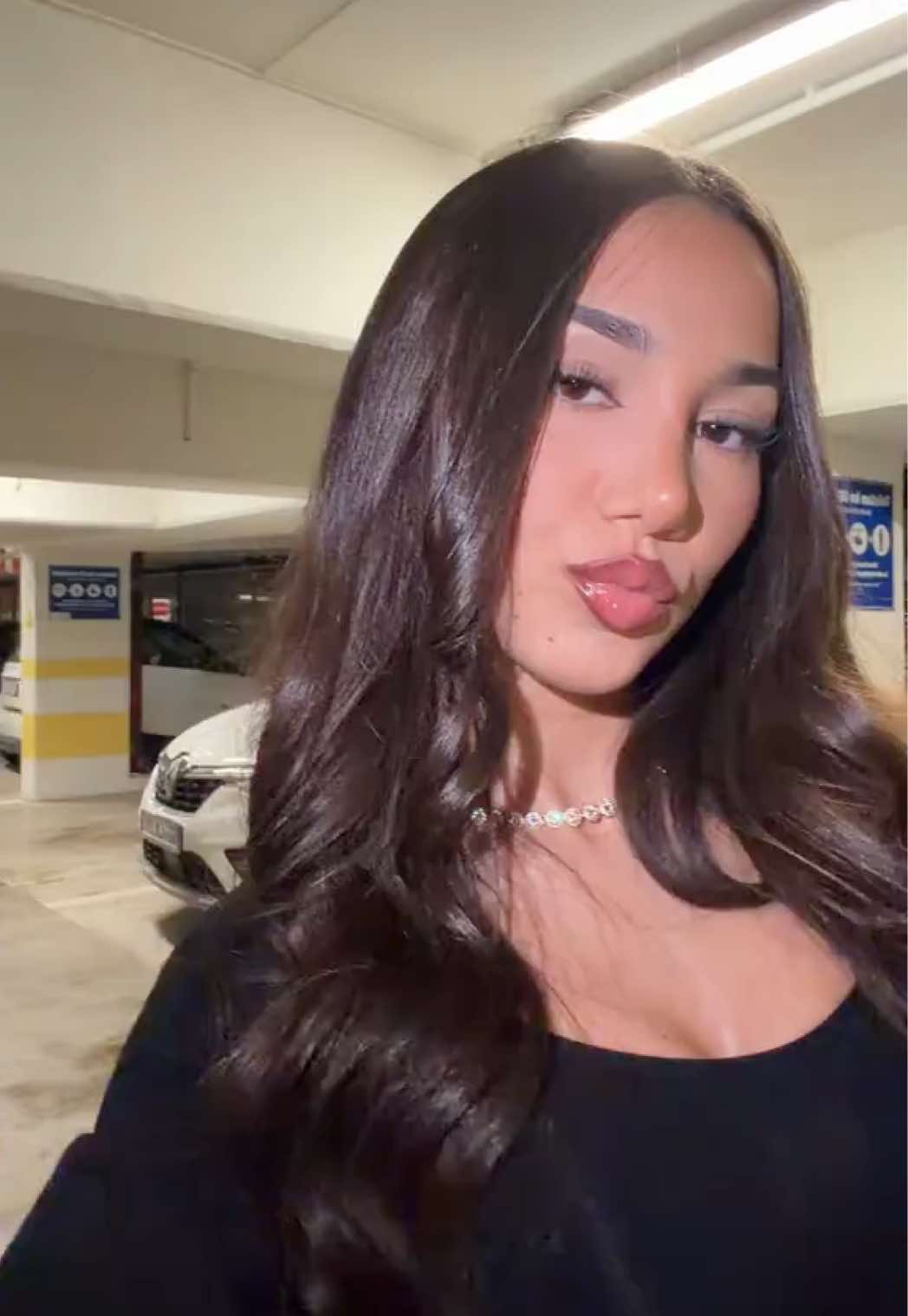 @nisha.lmz
