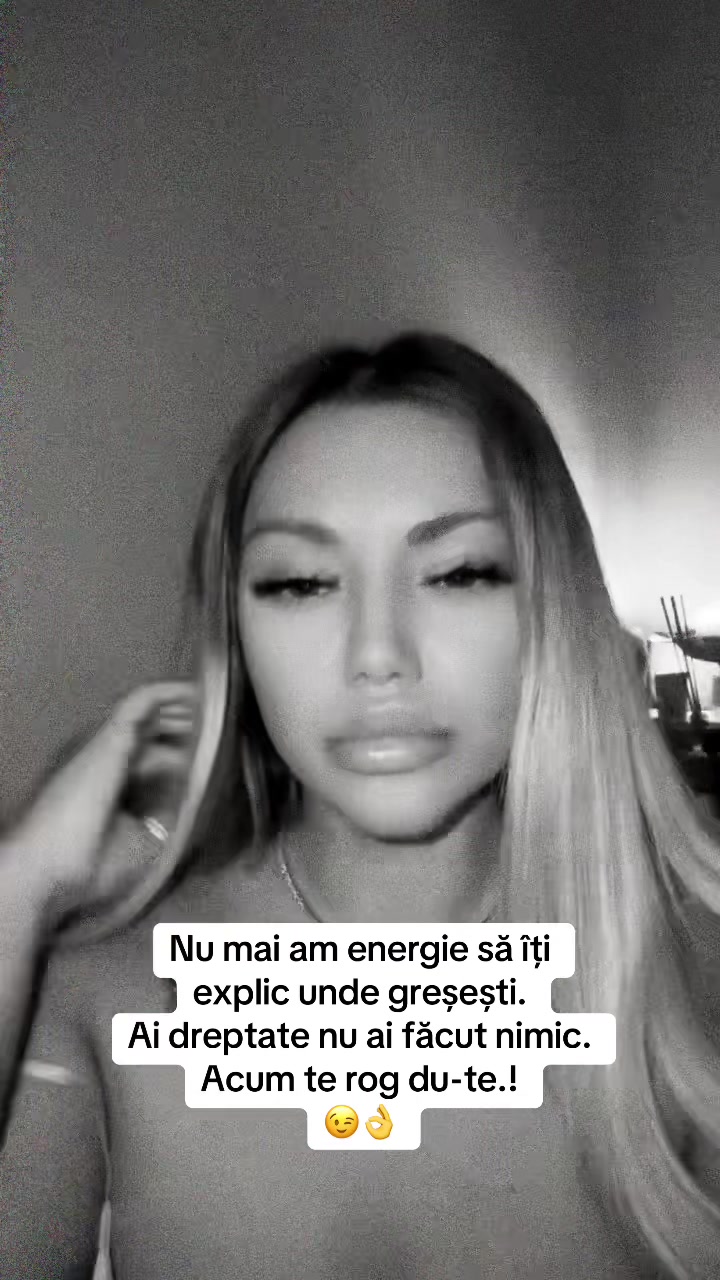 @Adela 🧸🖤