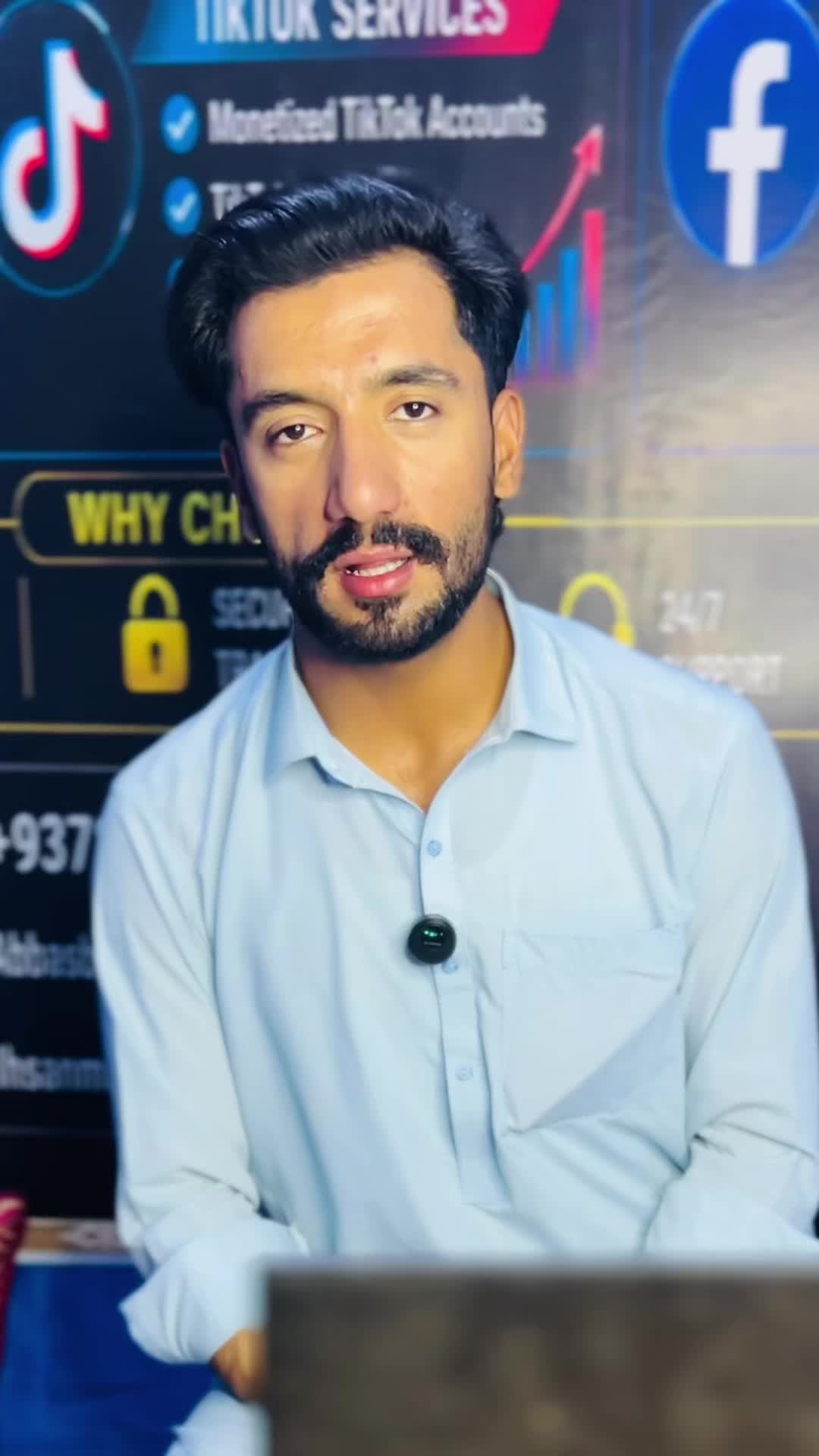 @TravelwithAbbas