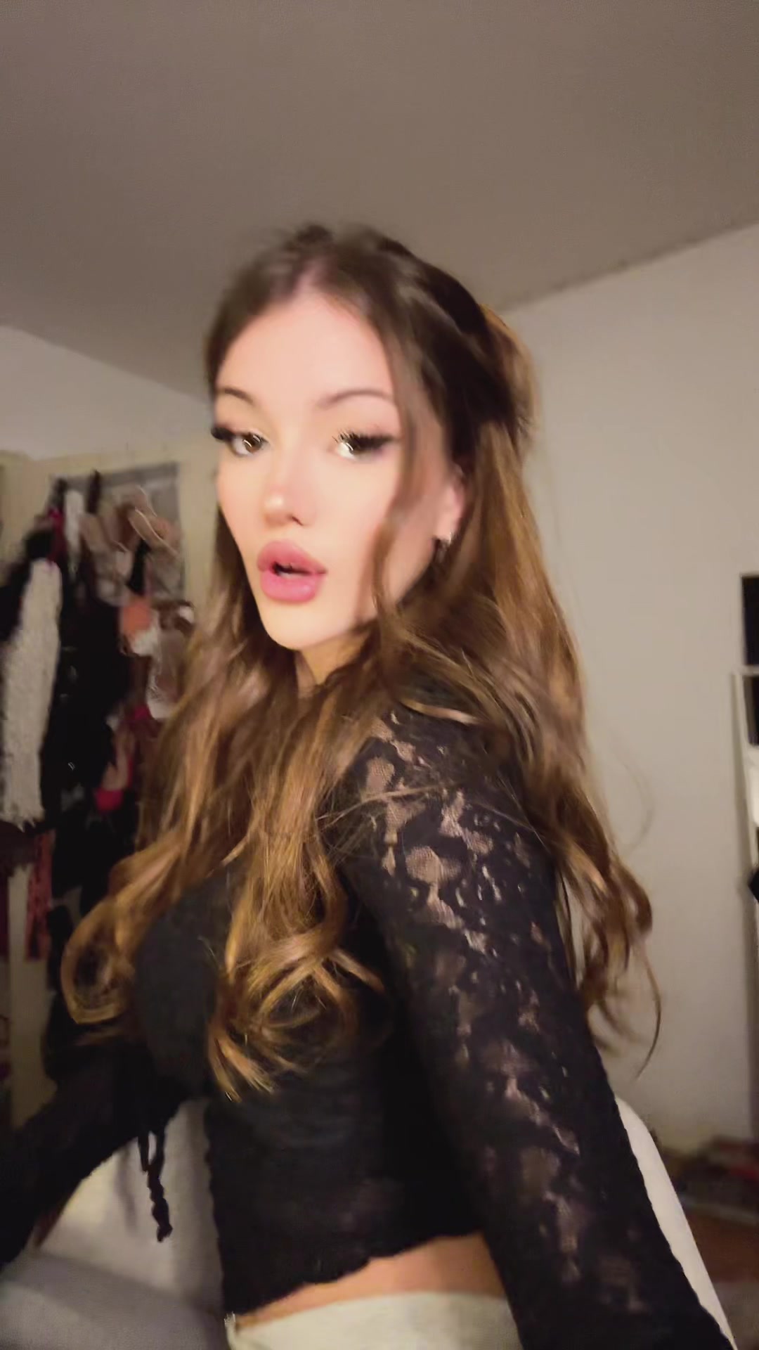 @Anika