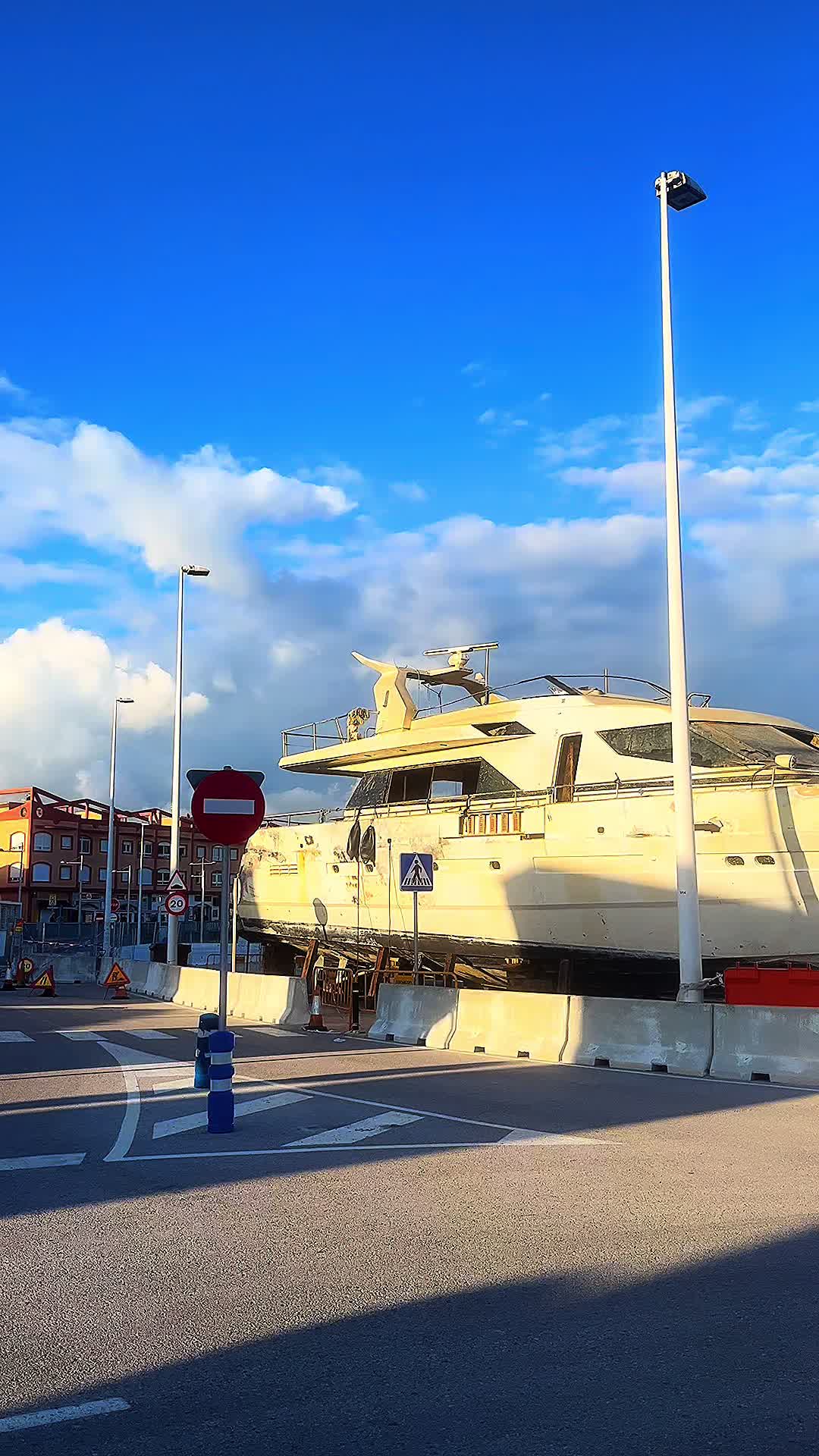 @Maritimegraphy
