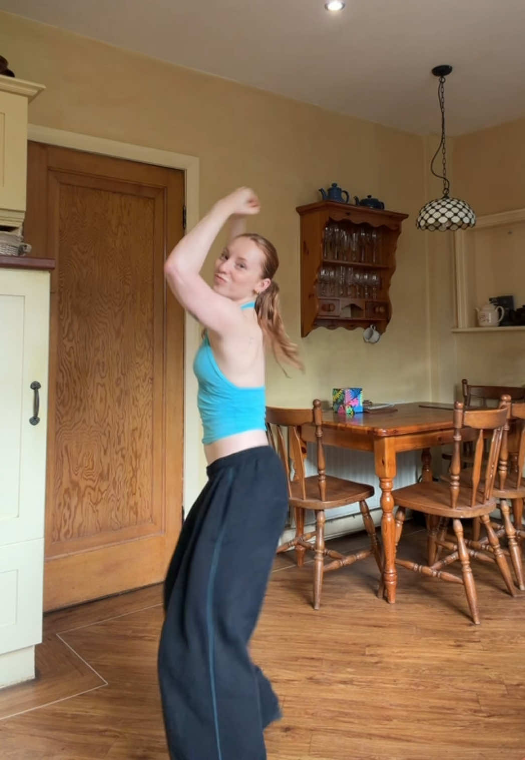 @keziamortimer