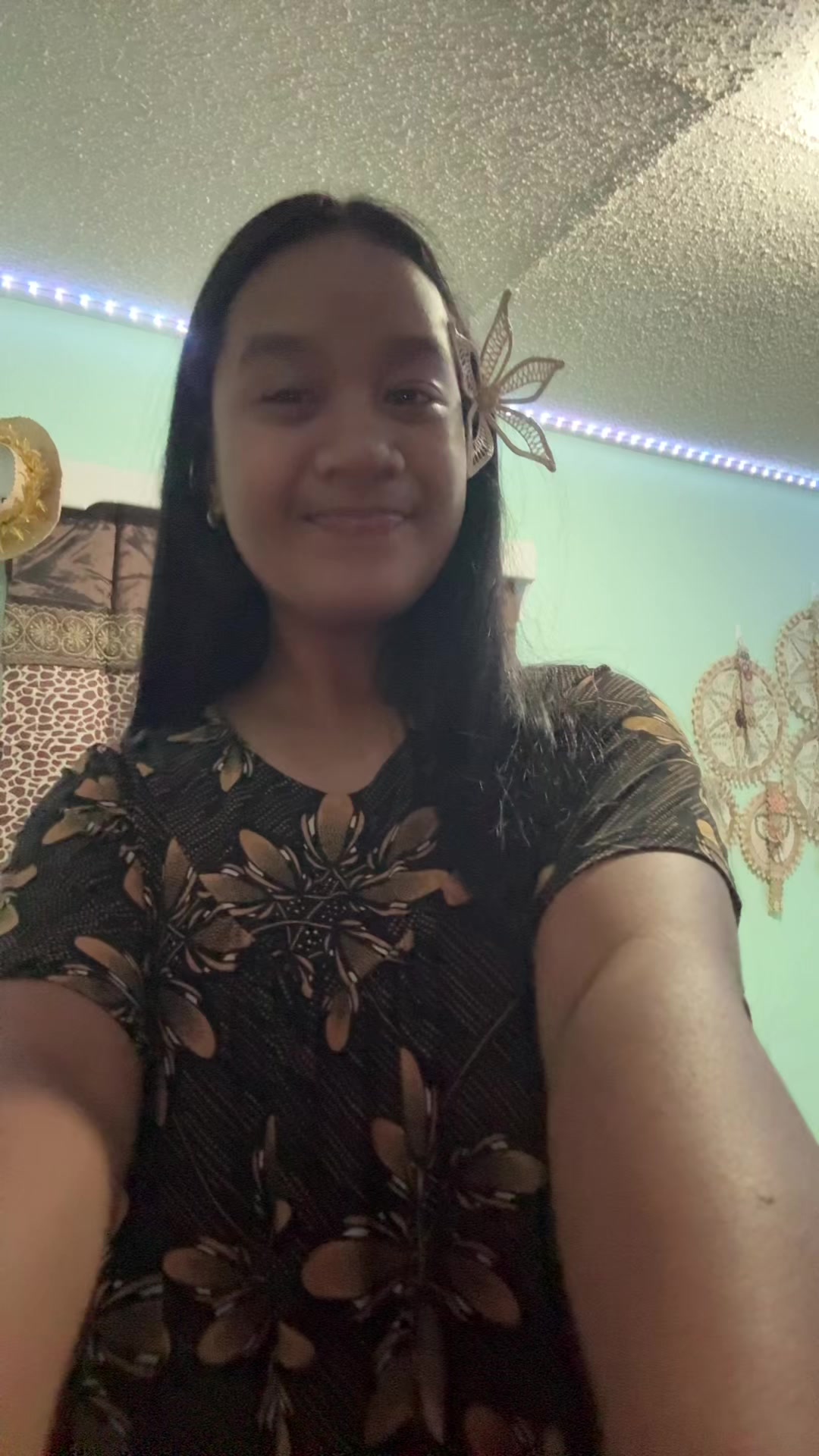 @urmom.com_