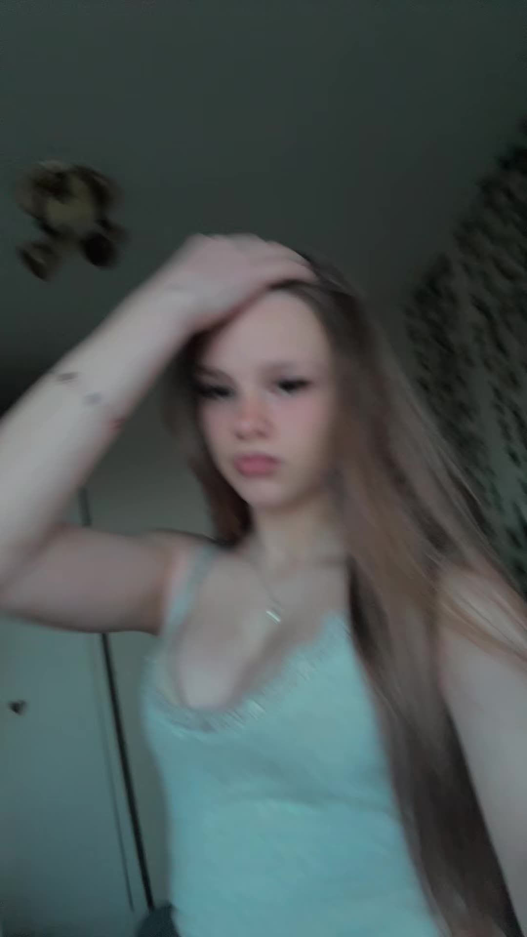 @ℰ𝓂𝒾💍🐣