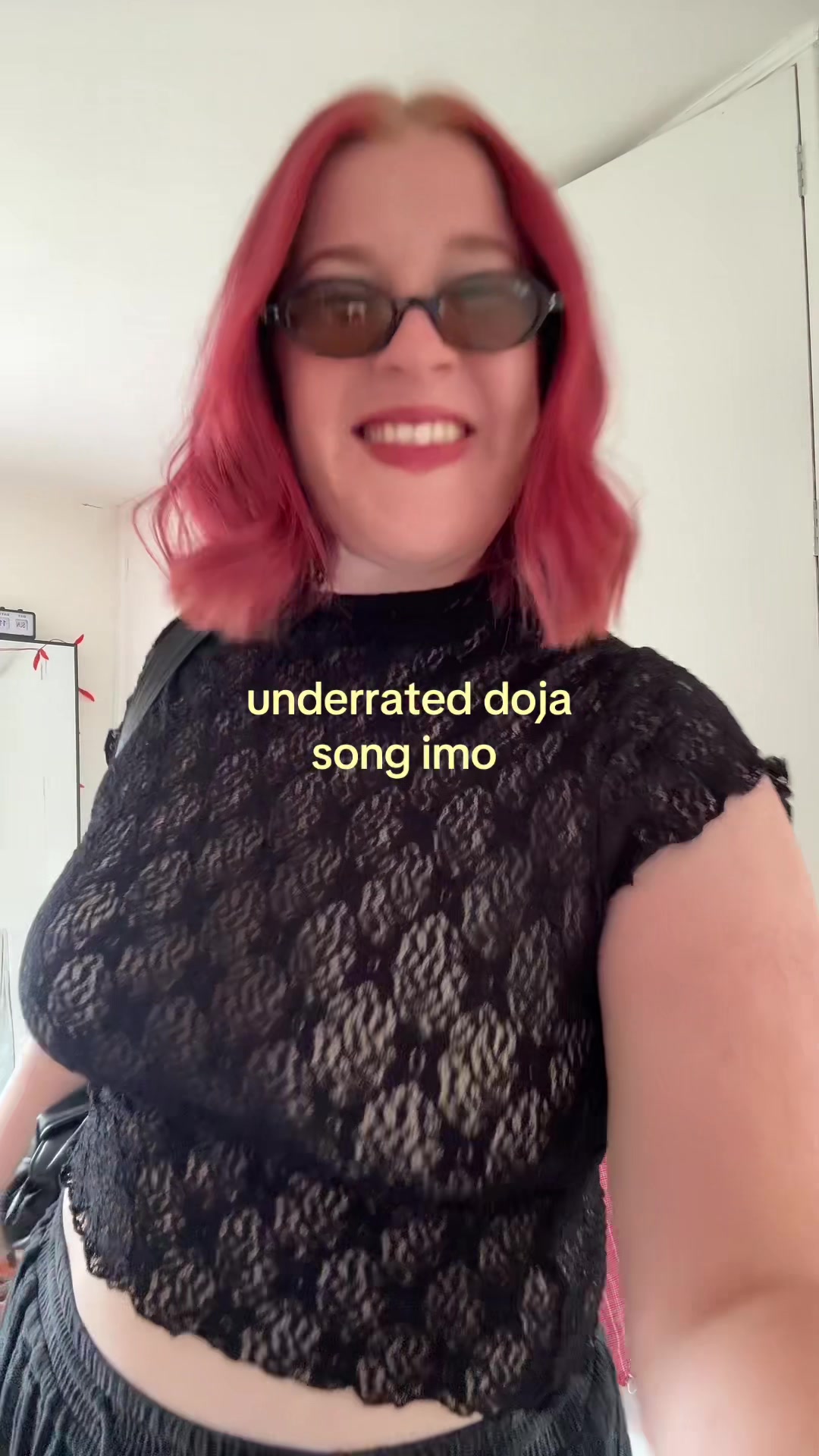 @chirhymeswithtea