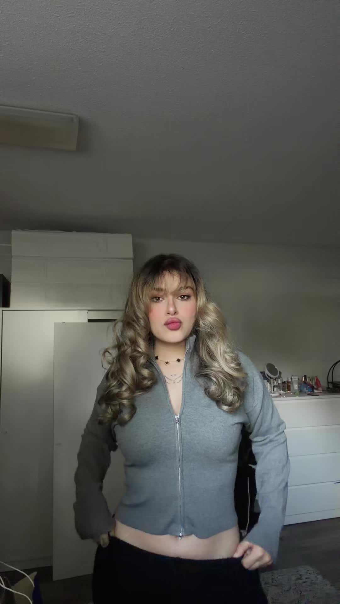 @Lena