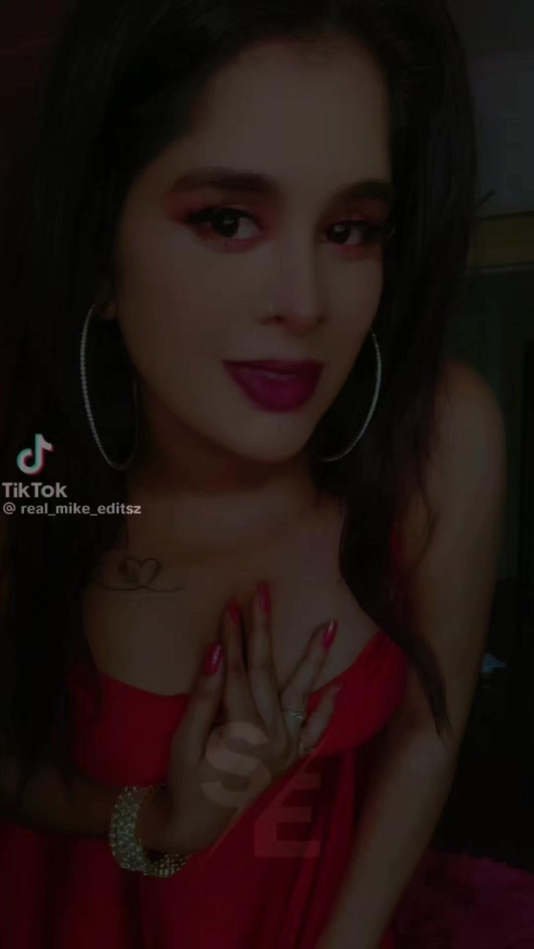 @šhăřmîłłą🖤